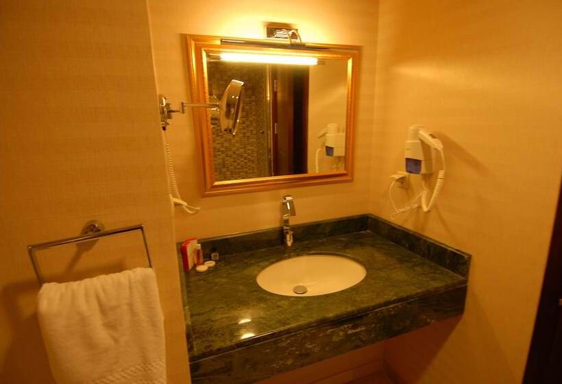 חדר סטנדרט, Cetin