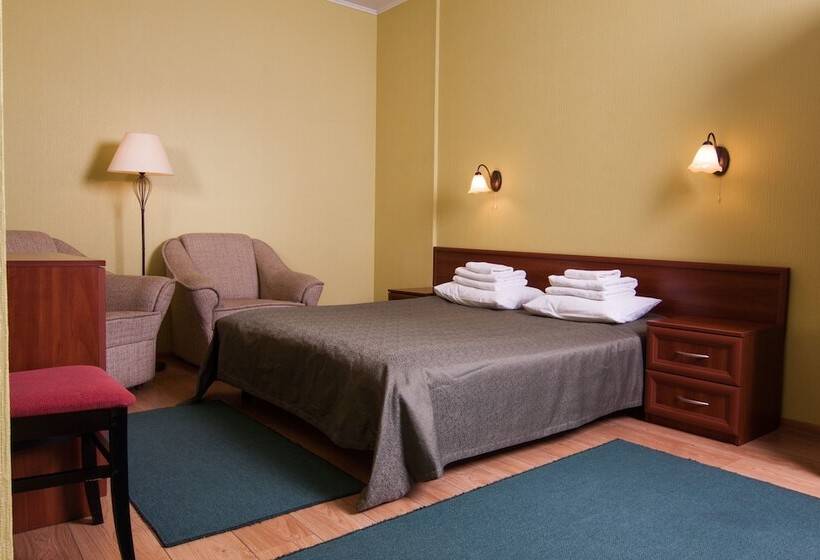 سوییت, Mini Hotel On Elektrotechnichnaya Street 18