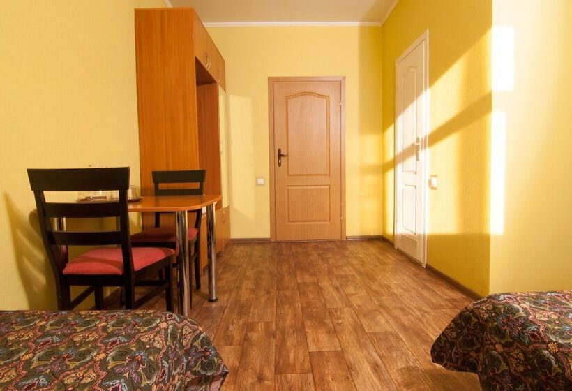 اتاق استاندارد سه نفره, Mini Hotel On Elektrotechnichnaya Street 18