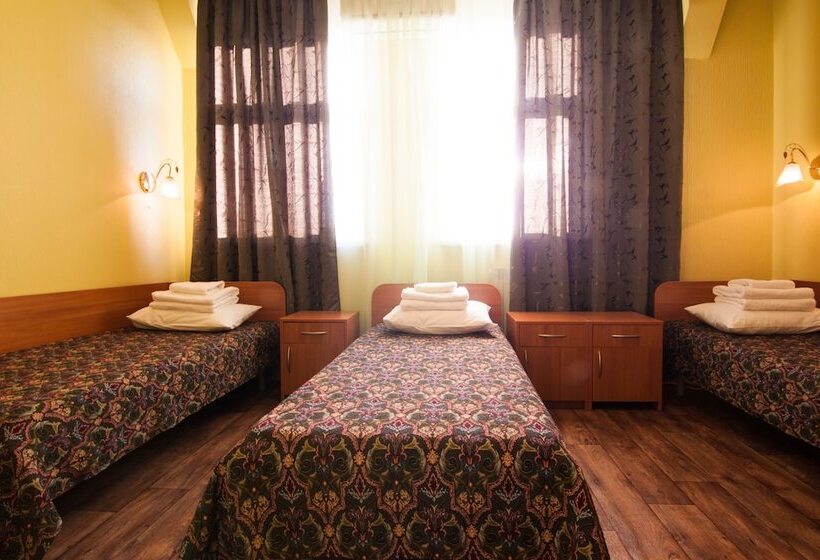 اتاق استاندارد سه نفره, Mini Hotel On Elektrotechnichnaya Street 18
