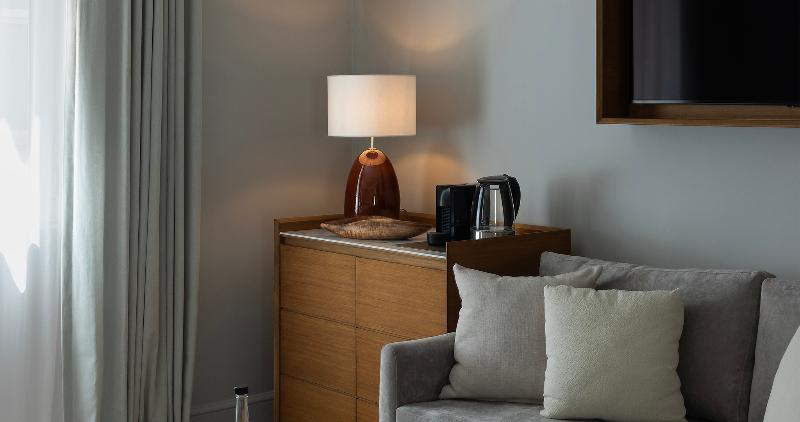 اتاق استاندارد چهار تخته, Tea Cloud Guest House