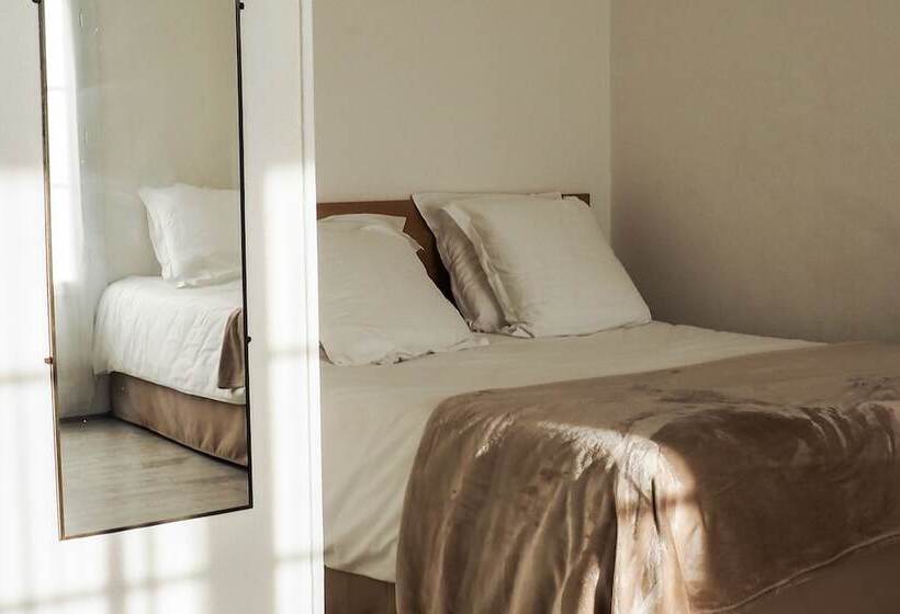 استودیوی استاندارد, Creste E Mare