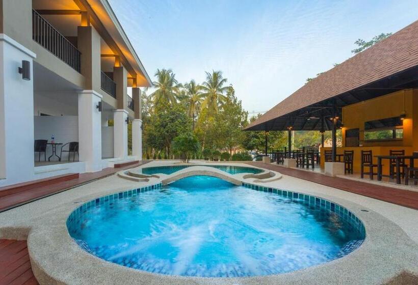 Quarto Deluxe com Sacada, The Retreat Khaolak Resort   Sha Extra Plus