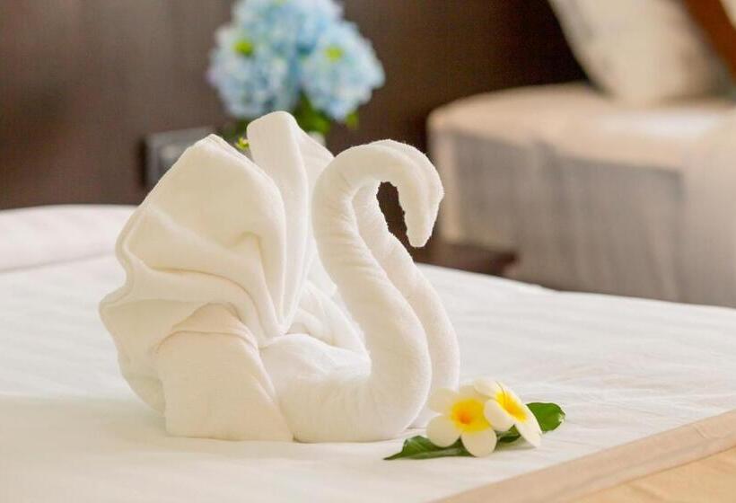 Quarto Deluxe com Sacada, The Retreat Khaolak Resort   Sha Extra Plus