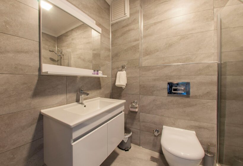 ダブルベッドスタンダードルーム, Room Room Motel