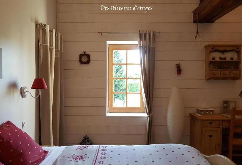 Номер Стандарт Трехместный, B&b Des Histoires D Anges   Côté Jardin   Accueil Vélo
