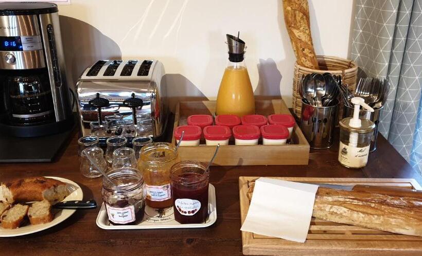 标准三人间, B&b Des Histoires D Anges Côté Jardin Accueil Vélo