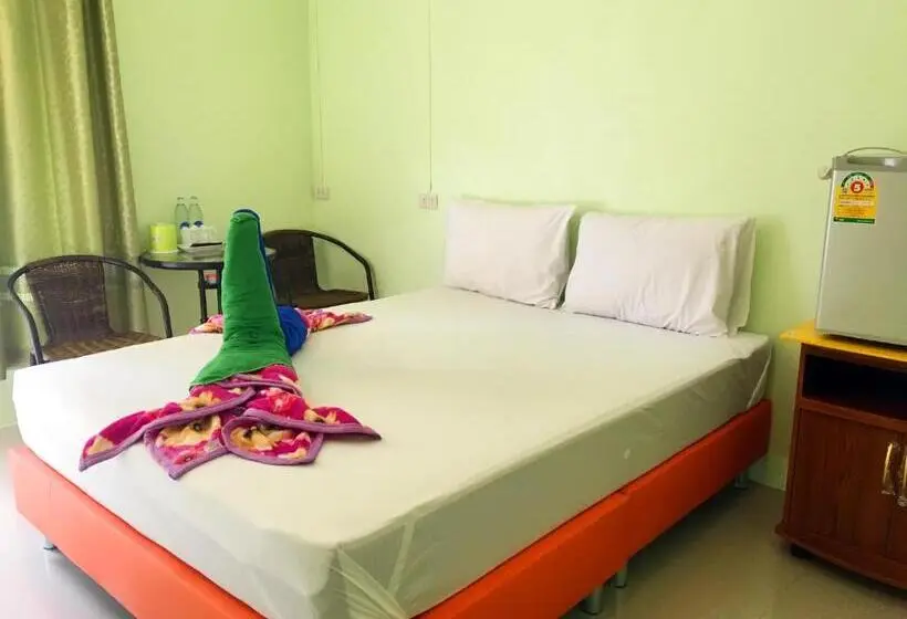 اتاق لوکس, Go Green Resort