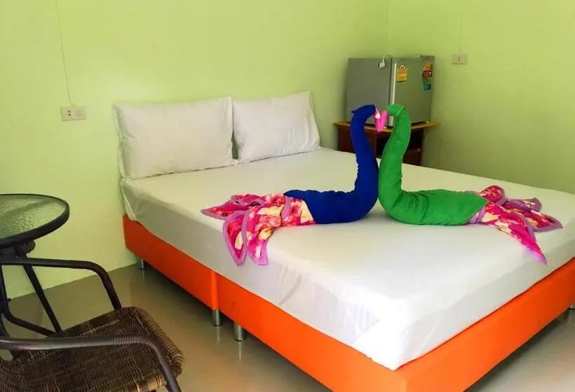 اتاق لوکس, Go Green Resort