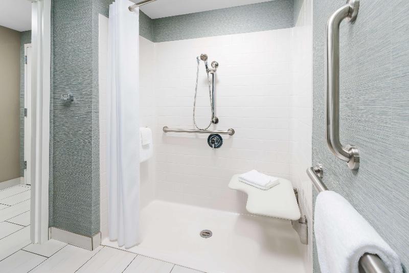 Quarto Standard para Deficientes, Homewood Suites By Hilton Myrtle Beach Oceanfront