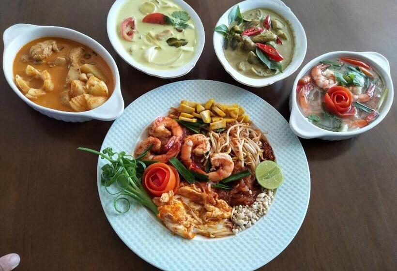 غرفة ديلوكس سرير كينج, Phuket Nonnita Boutique Resort   Sha Plus