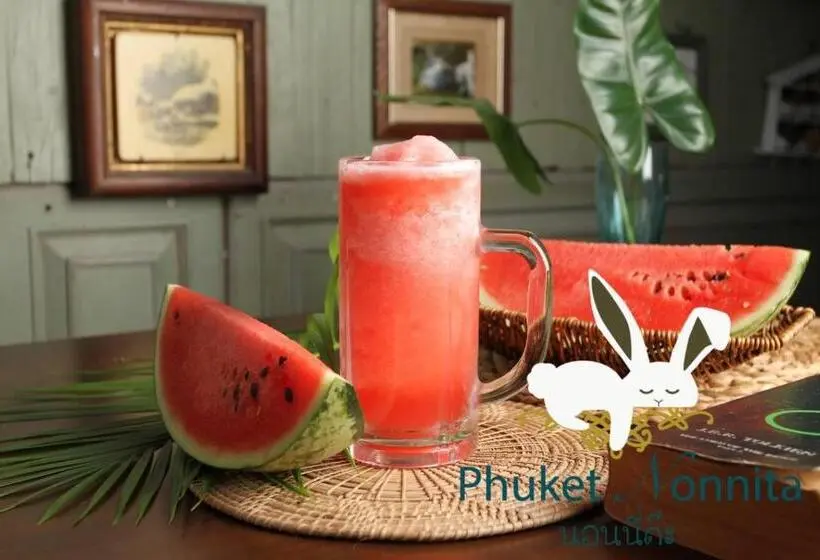 デラックスの４人部屋, Phuket Nonnita Boutique Resort   Sha Plus