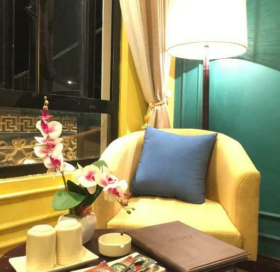 Deluxe Værelse m. Udsigt, Clover Sapa