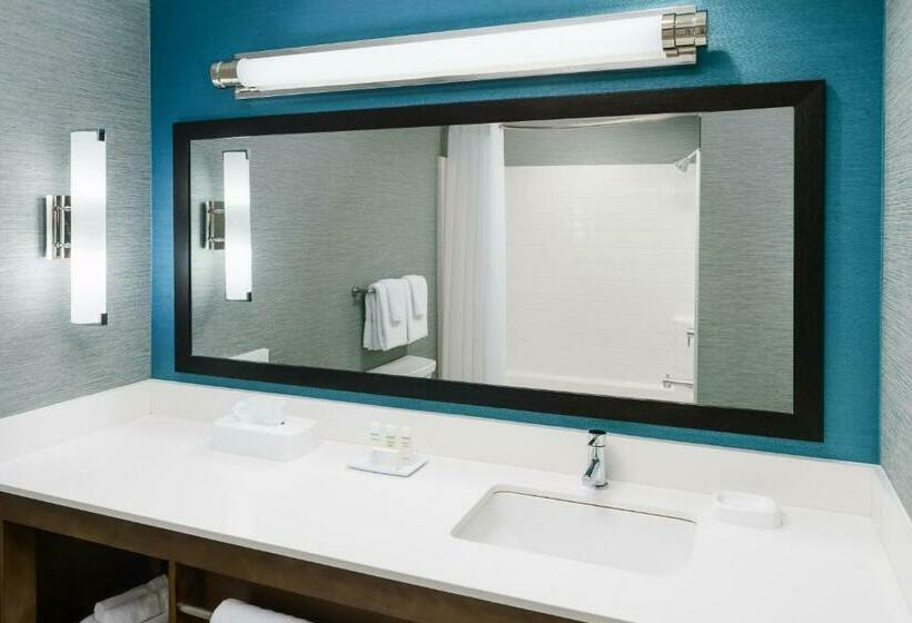 Quarto Standard para Deficientes, Homewood Suites By Hilton Myrtle Beach Oceanfront