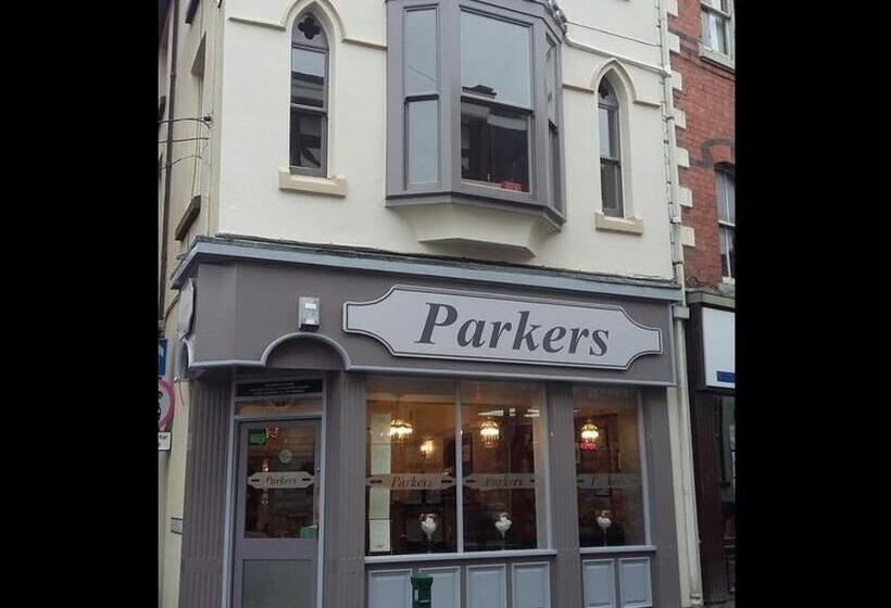 חדר סופריור עם מיטת קינג, Parkers House Bed & Breakfast