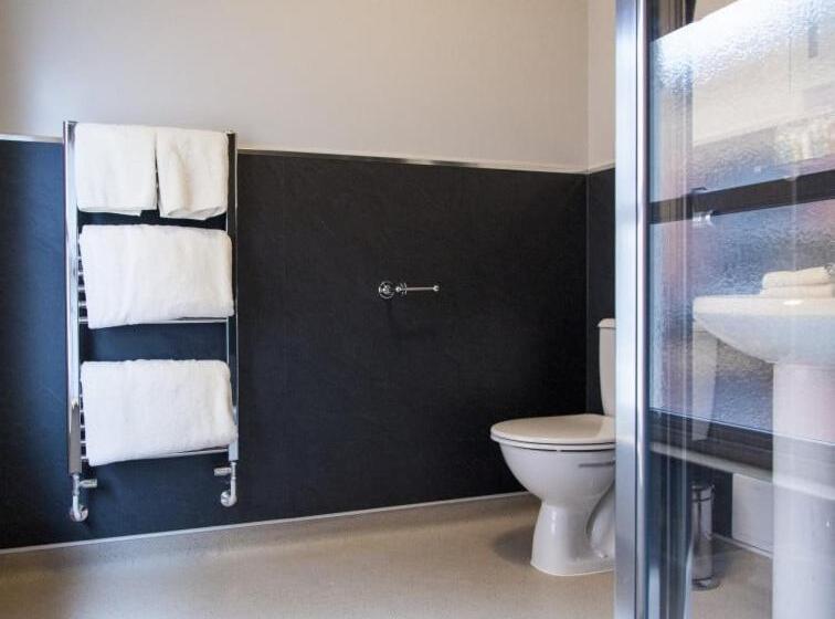 חדר דחוקס עם מיטת קינג, Parkers House Bed & Breakfast