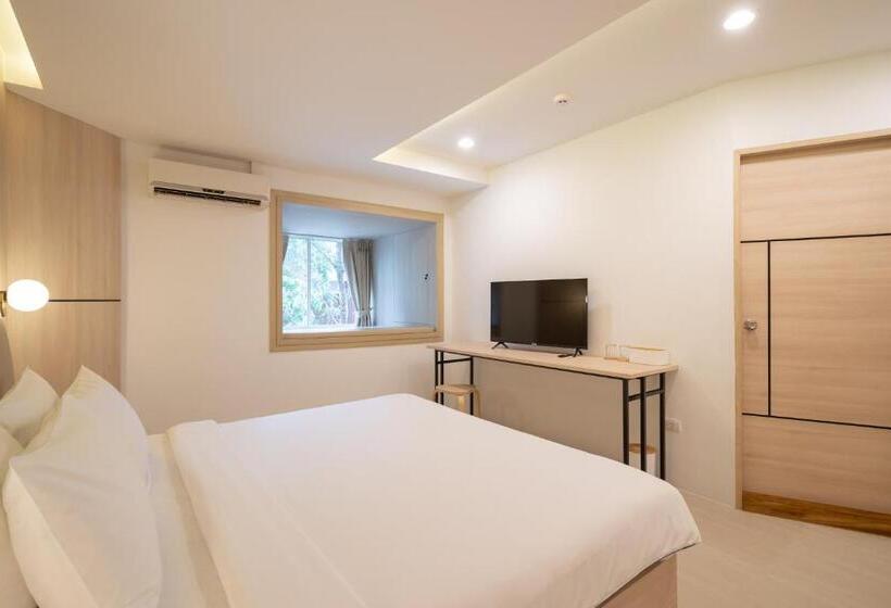 스탠다드 룸 킹사이즈 침대, Bedline Hotel   Sha Certified