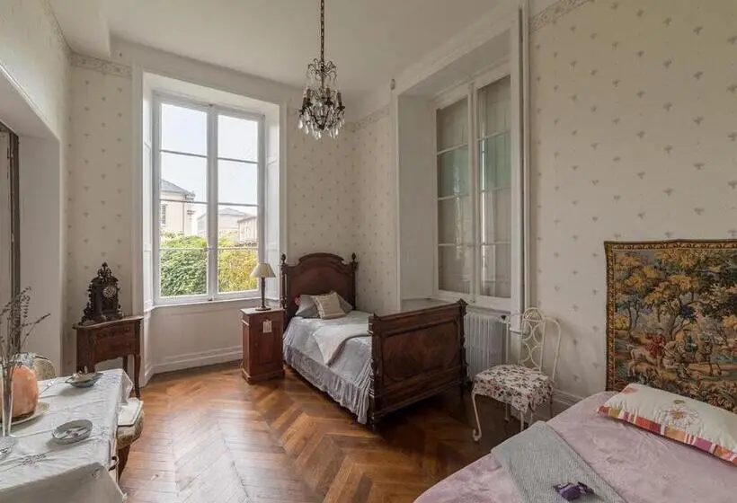 スイート（家族用）, Chambre D Hotes La Maison De Maître
