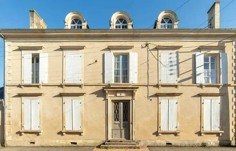 １ベッドルームハウス, Chambre D Hotes La Maison De Maître