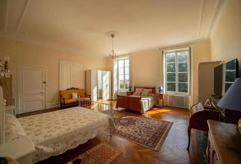 １ベッドルームハウス, Chambre D Hotes La Maison De Maître