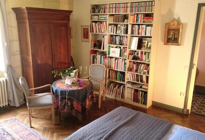 اتاق استاندارد با چشمانداز باغ, Domaine Mongiron