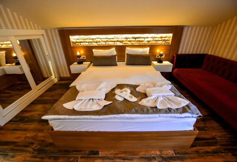 سوییت, Serah Residence