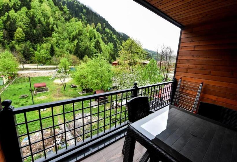 سوییت, Serah Residence