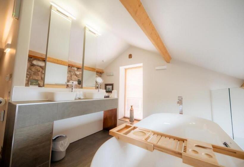 디럭스 스위트, 1692 Wasdale