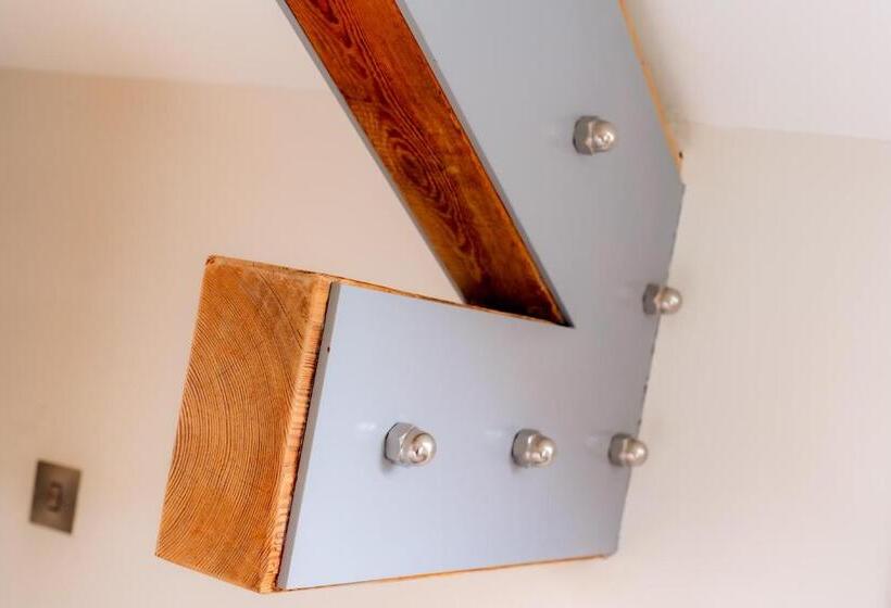 디럭스 스위트, 1692 Wasdale