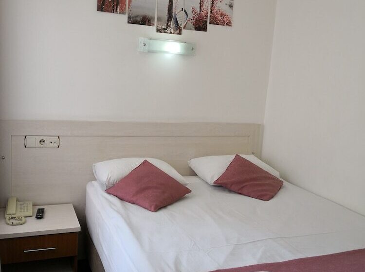 غرفة قياسية فردية, Oreko Express