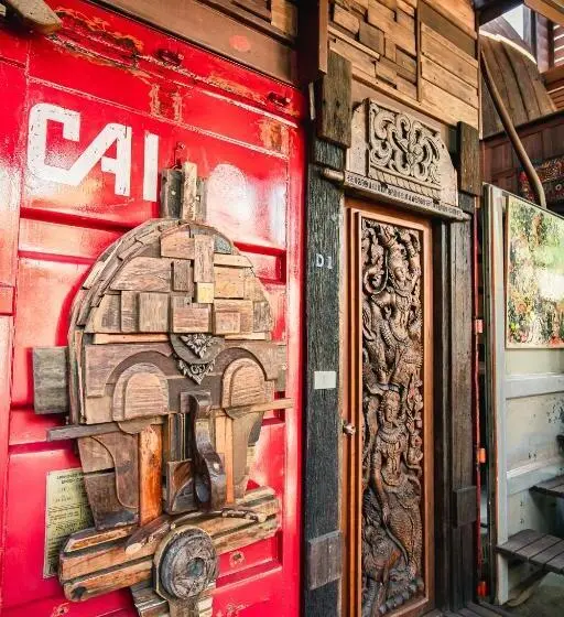 デラックスルーム, Suankaew Art Cottage