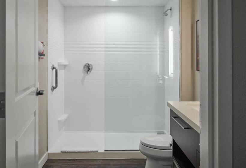 Standard Studio King Bed