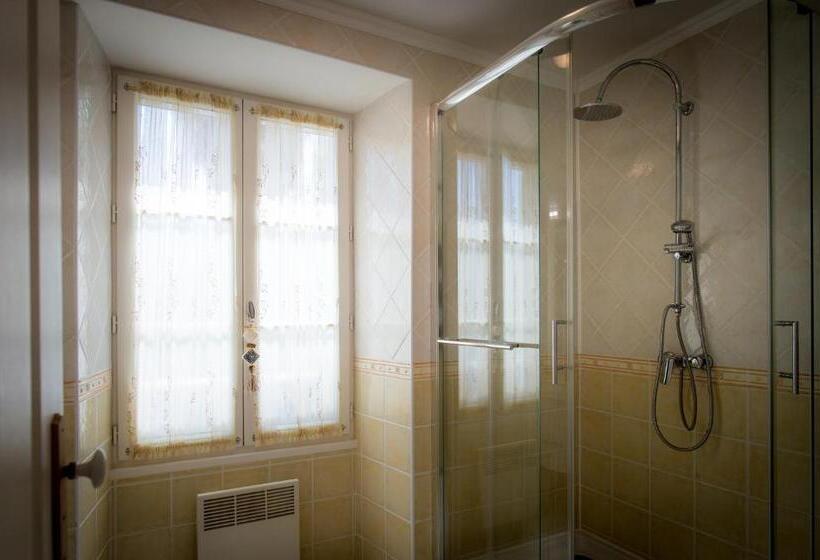 침실 1개 아파트, Les Magnolias