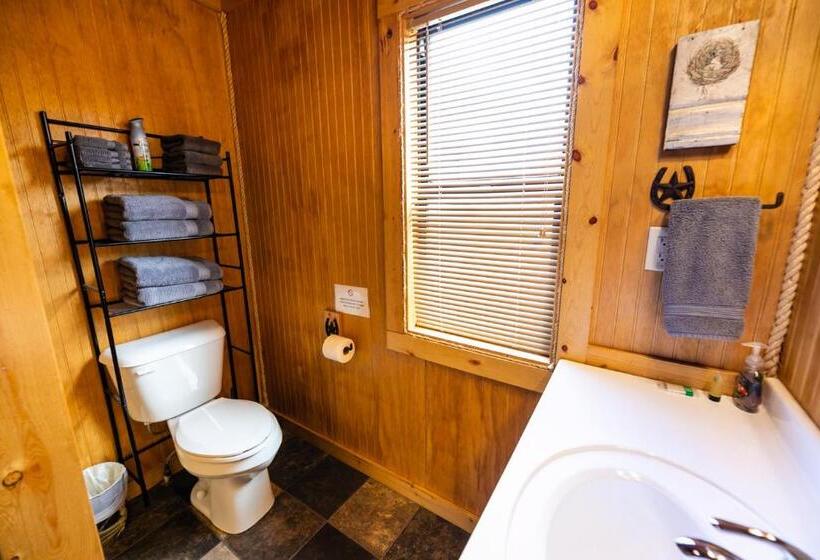 کابین, Walnut Canyon Cabins