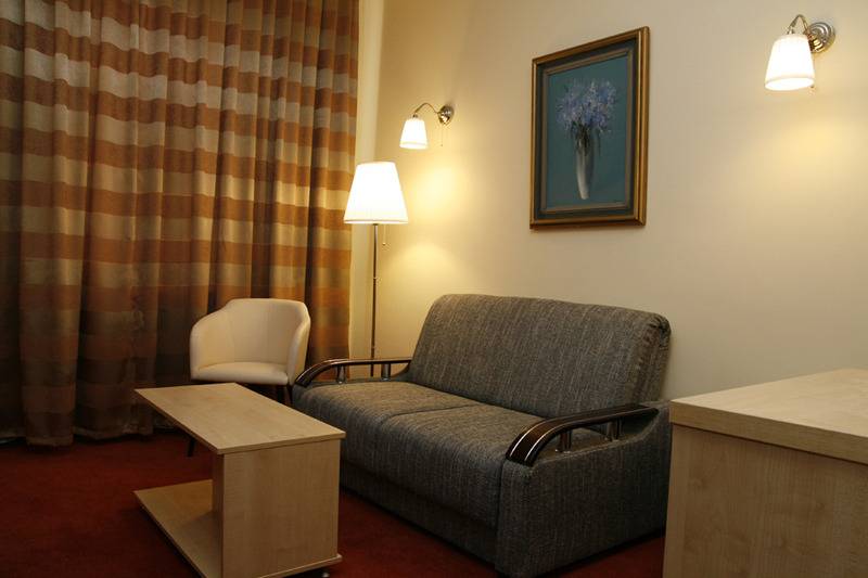 آپارتمان سوپریور 1 خوابه, Capitol