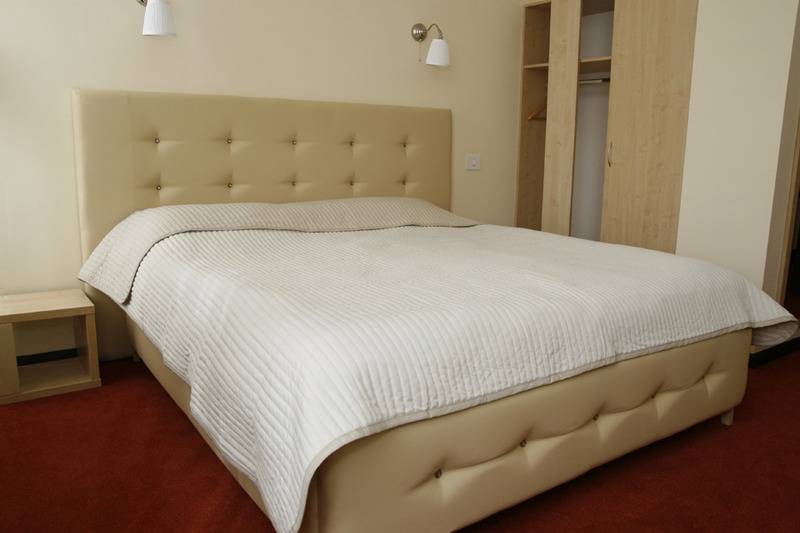 اتاق استاندارد, Capitol