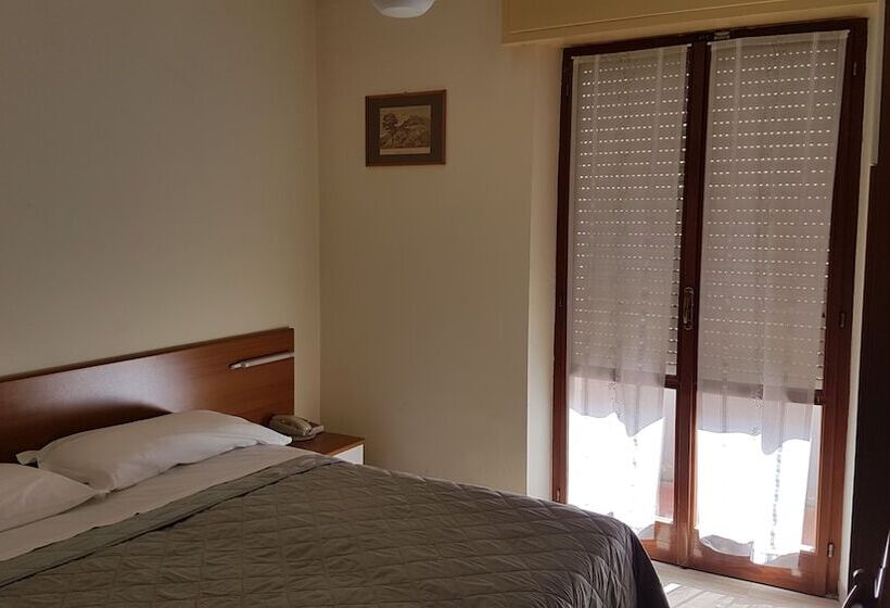 اتاق استاندارد, Dogana