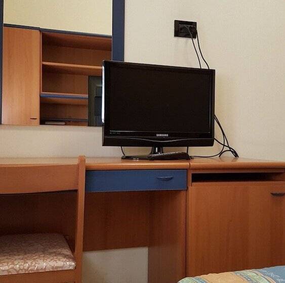 اتاق استاندارد یک نفره, Dogana