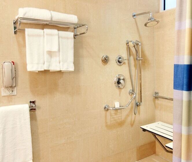 اتاق استاندارد برای معلولان, Hilton Ponce Golf & Casino Resort