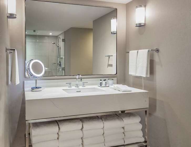 اتاق استاندارد با چشمانداز دریا, Hilton Ponce Golf & Casino Resort