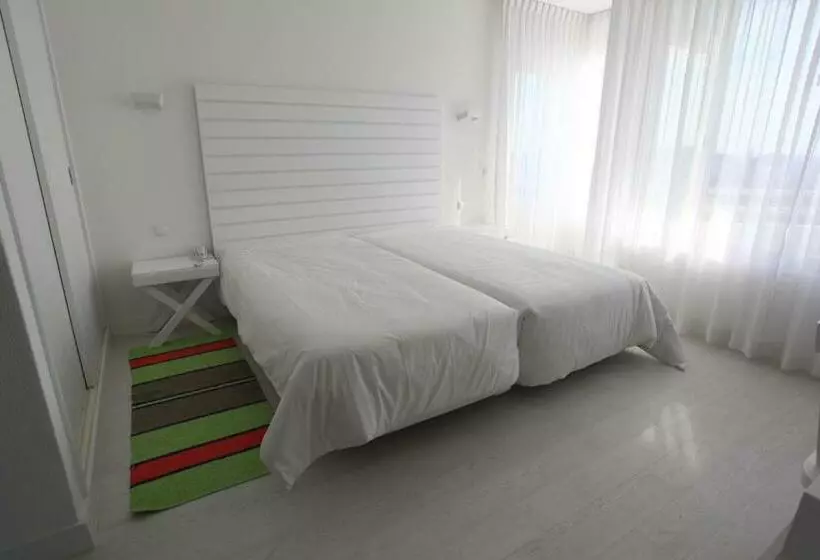 استودیو استاندارد با چشمانداز استخر, Prainha Clube