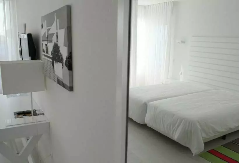 استودیوی استاندارد با چشمانداز دریا, Prainha Clube