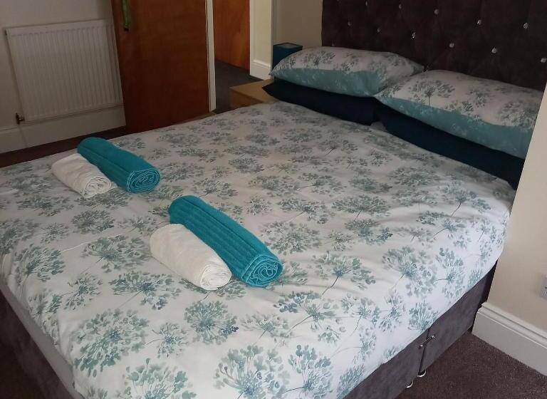 スタンダードルーム, Bayswater House