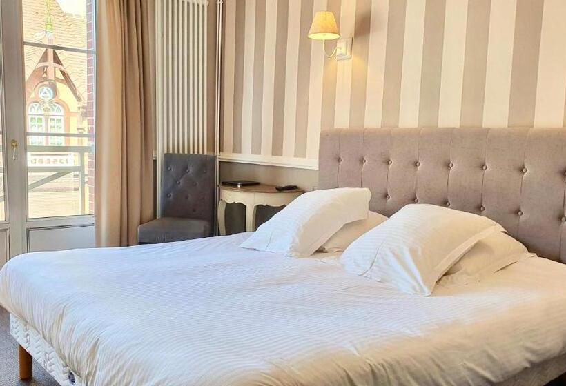 패밀리 룸, Les Cabines