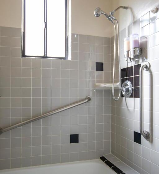 غرفة قياسية رباعية حمام مشترك, Hayes Valley Inn