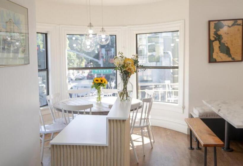 غرفة قياسية رباعية حمام مشترك, Hayes Valley Inn