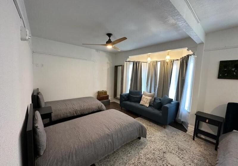 غرفة قياسية رباعية حمام مشترك, Hayes Valley Inn