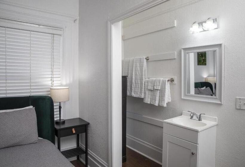 غرفة قياسية رباعية حمام مشترك, Hayes Valley Inn
