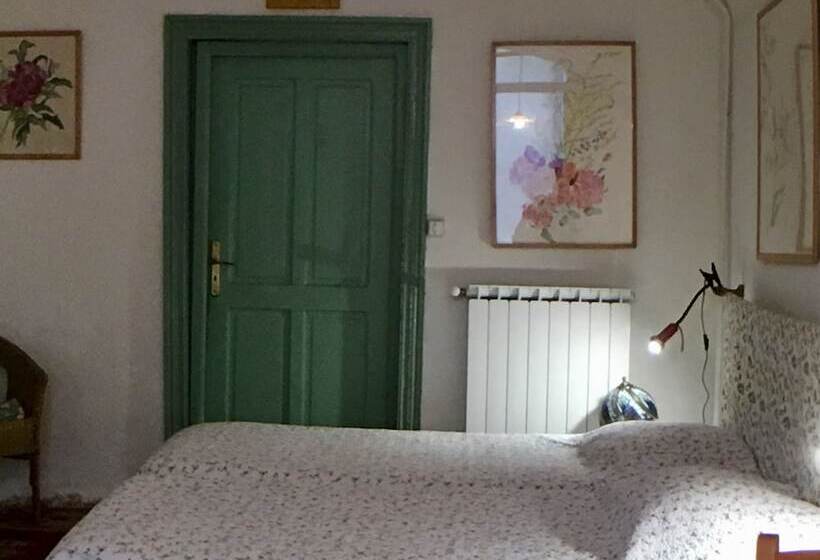 Номер Стандарт, Les Asphodeles