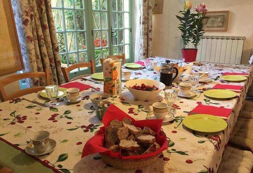 Семейный Номер, Les Asphodeles